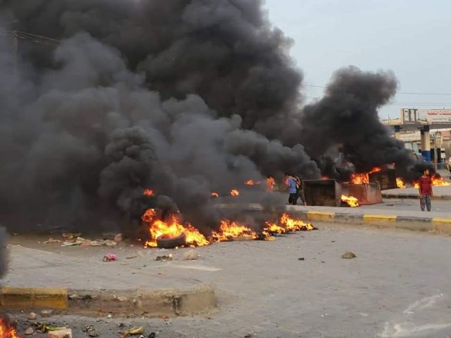 الشيخ الفضلي يستنكر اعتداءات مليشيا الانتقالي على المحتجين في عدن